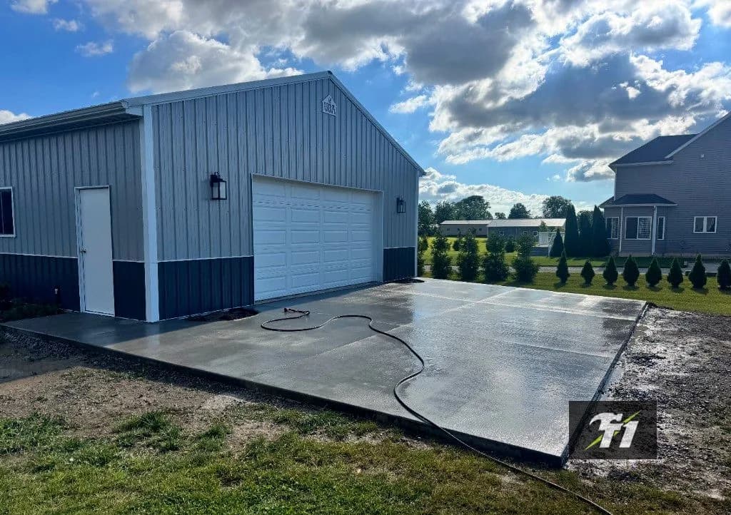 Concrete Driveway & Garage Apron